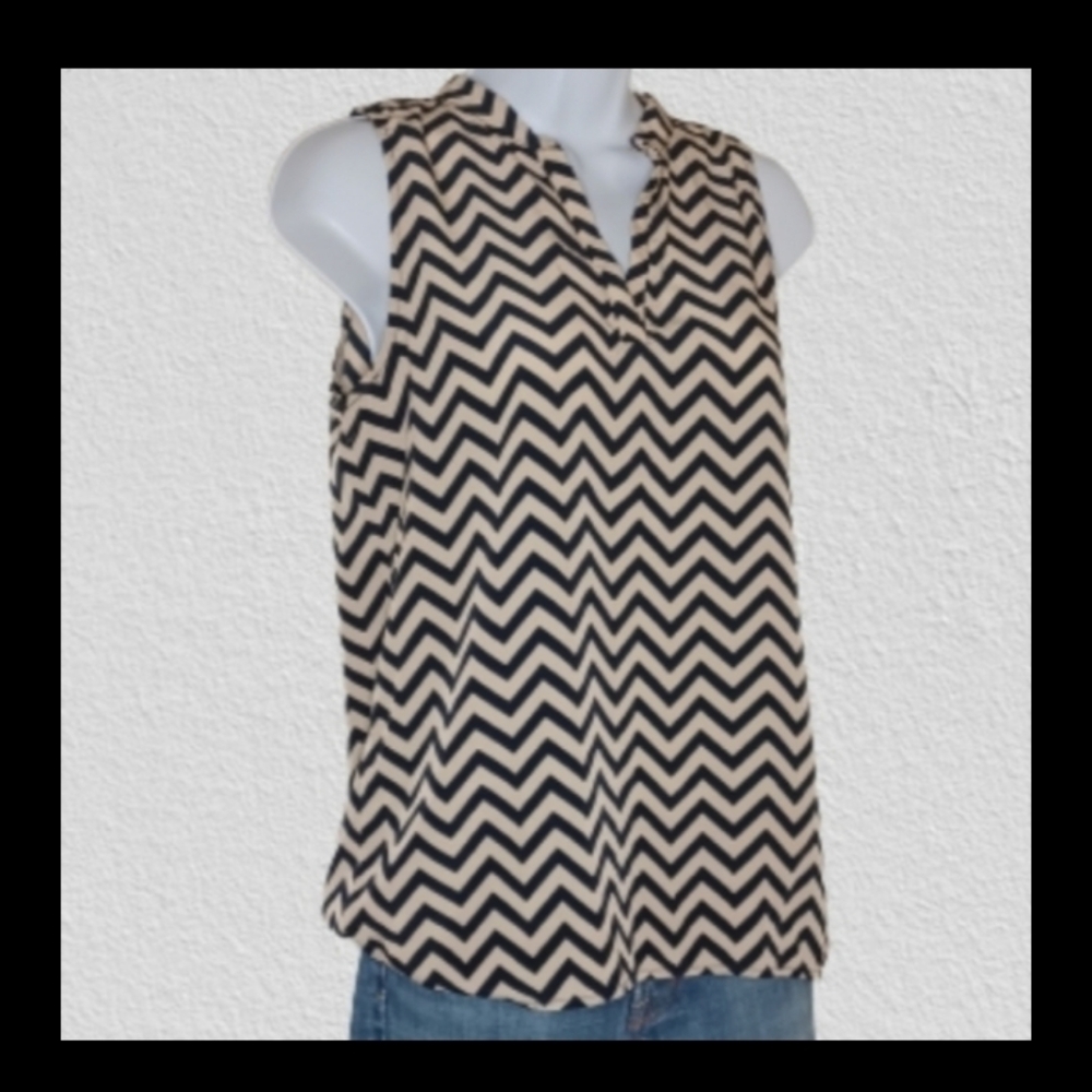 Olive and Oak Zig Zag Blouse, sz XS